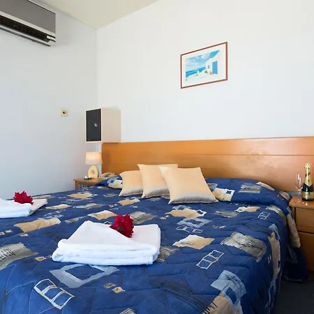 Apartmanhotel Sunny Hill 3*