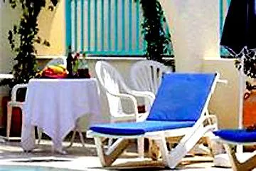 Sunny Hill Apartmanhotel