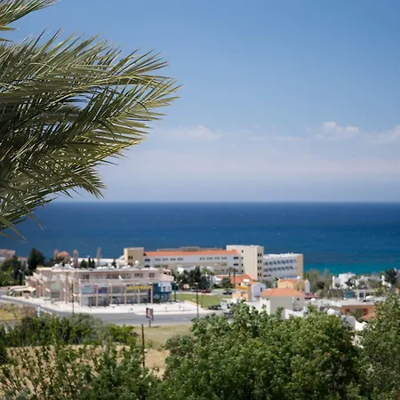 Apartmanhotel Sunny Hill 3*